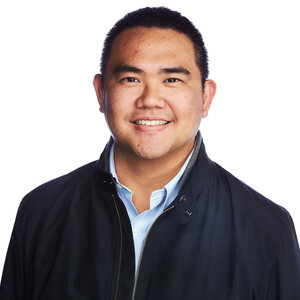 Earl Valencia